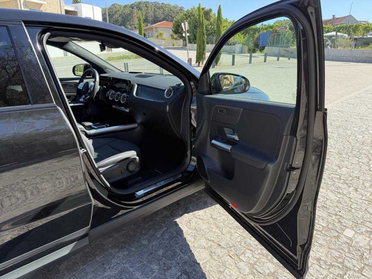 mercedes-benz-eqa-2022-eletrico-0cc