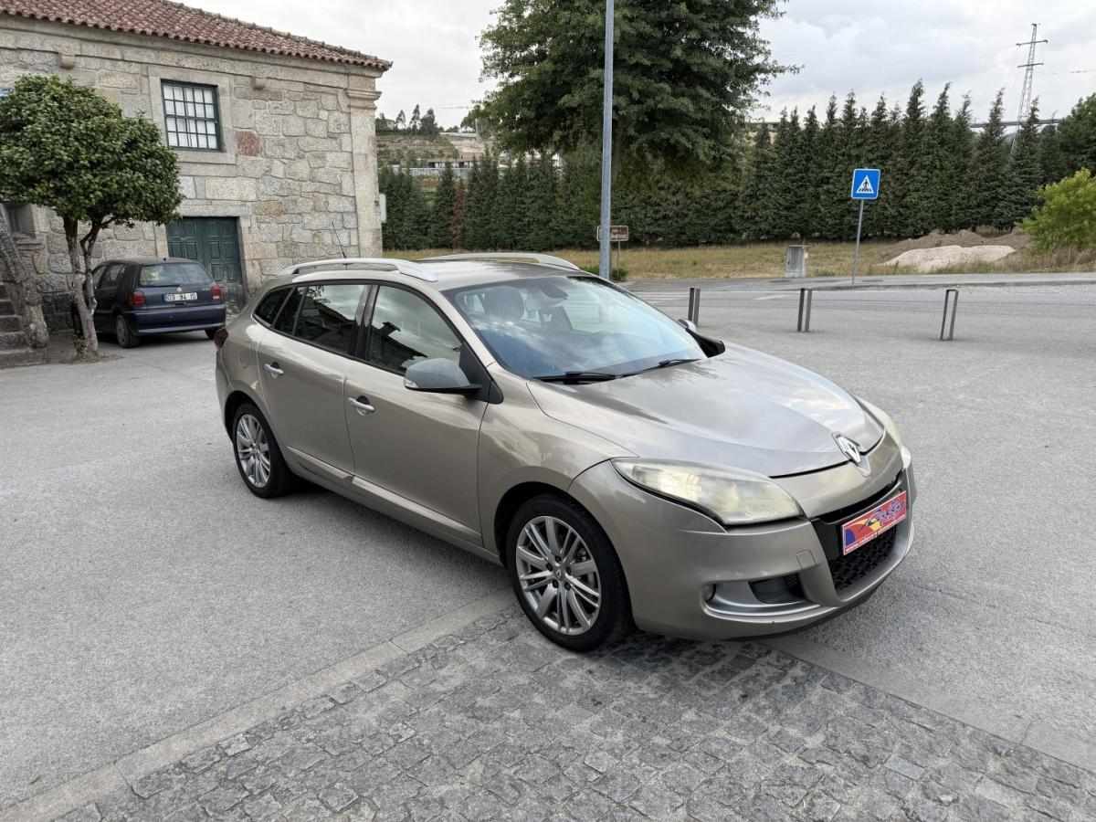 renault-megane-sport-tourer-2009-diesel-1461cc