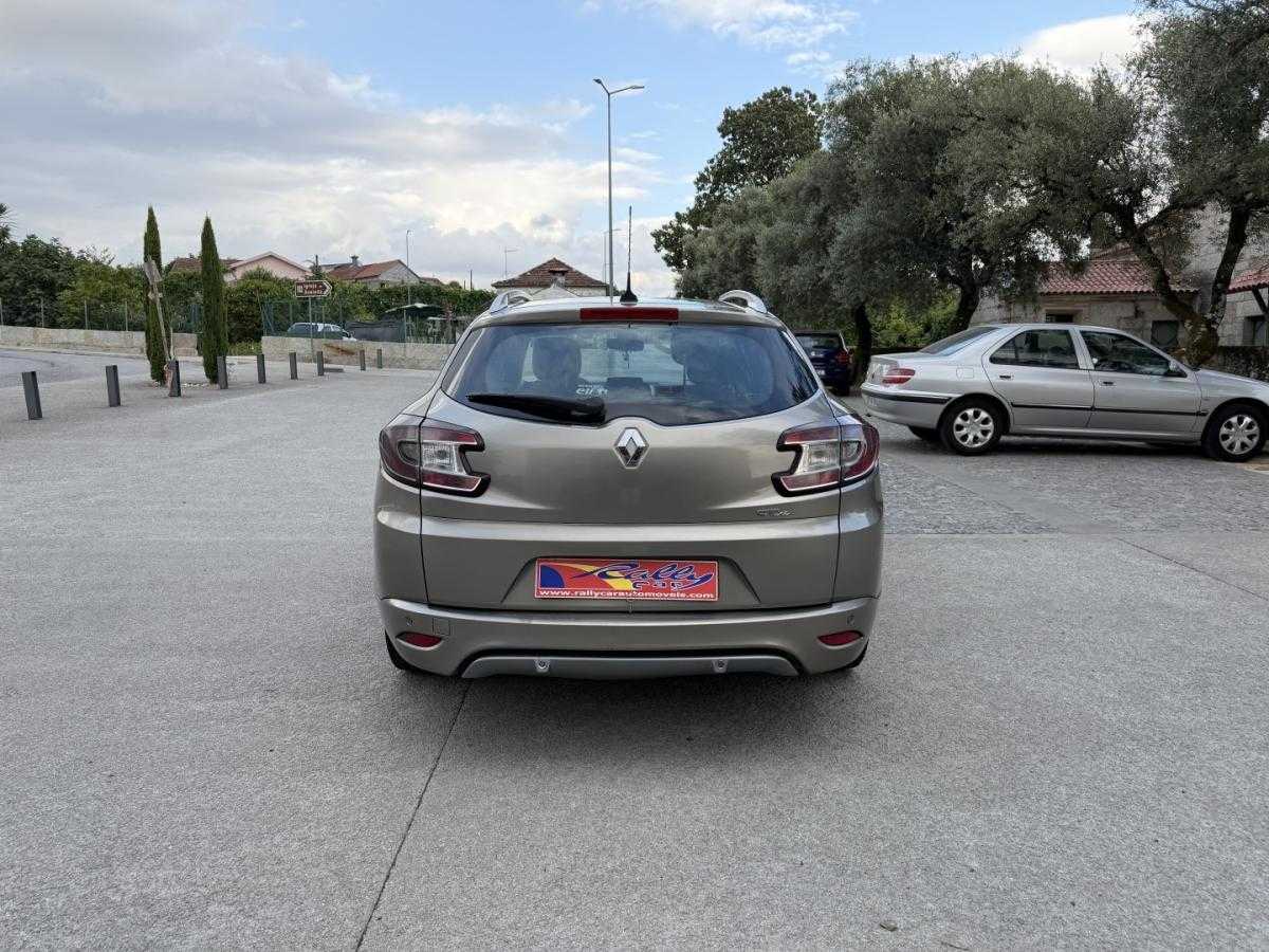 renault-megane-sport-tourer-2009-diesel-1461cc