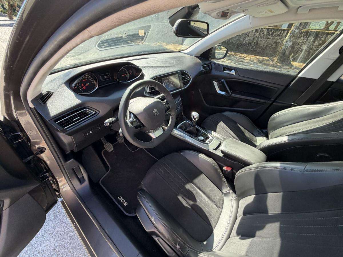 peugeot-308-2014-diesel-1560cc
