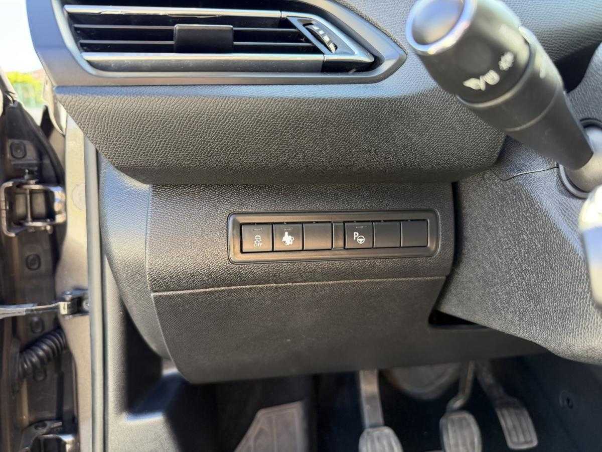 peugeot-308-2014-diesel-1560cc