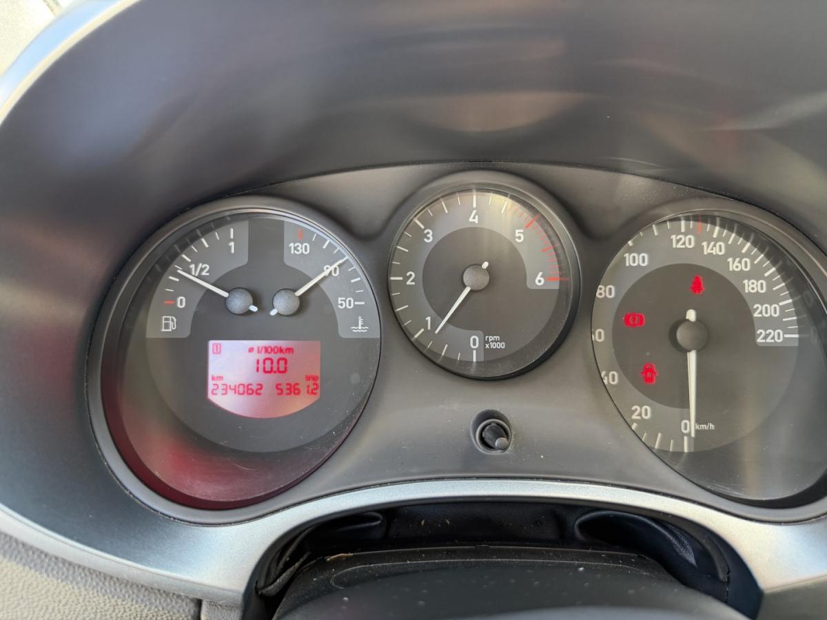 seat-leon-2008-diesel-1598cc