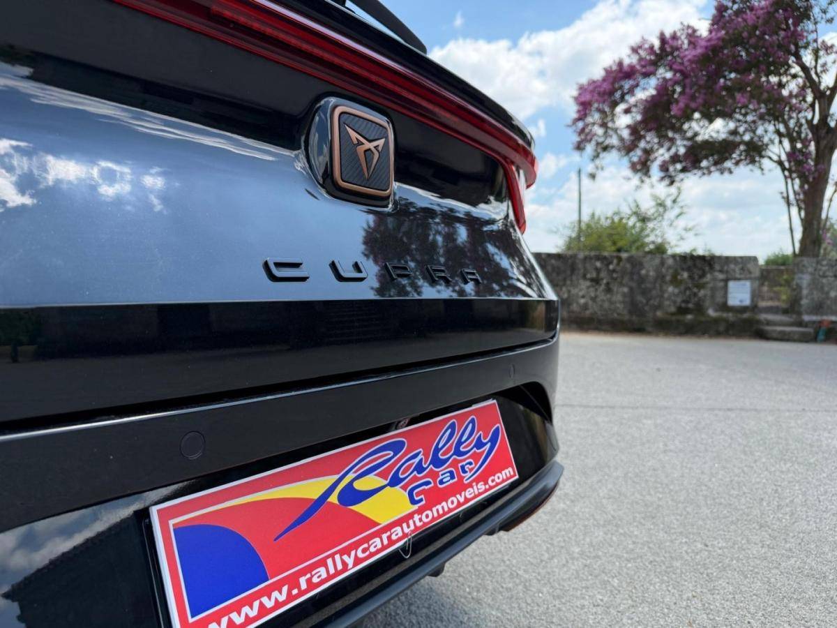 cupra-leon-sportstourer-2023-hibrido-1498cc