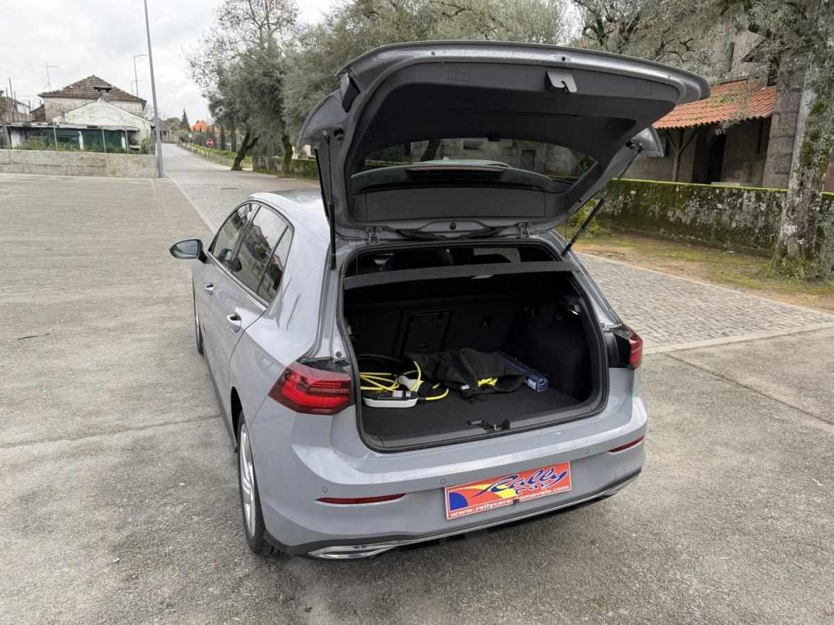 volkswagen-golf-2024-hibrido-1395cc