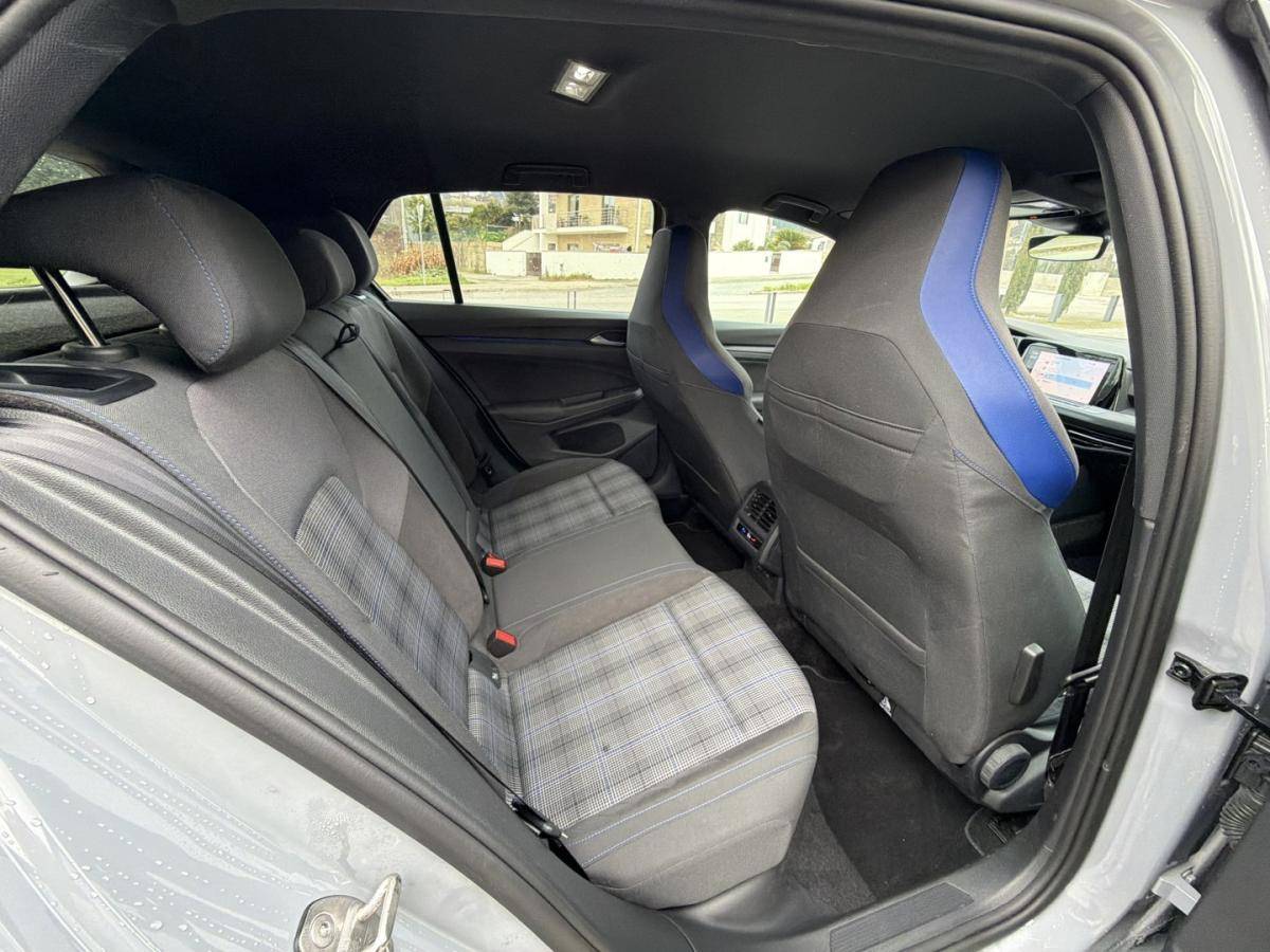 volkswagen-golf-2024-hibrido-1395cc
