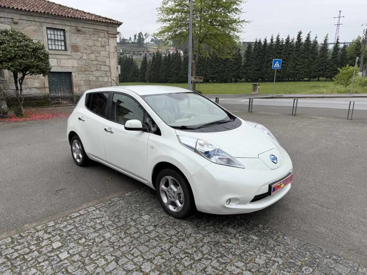 nissan-leaf-2010-eletrico-0cc