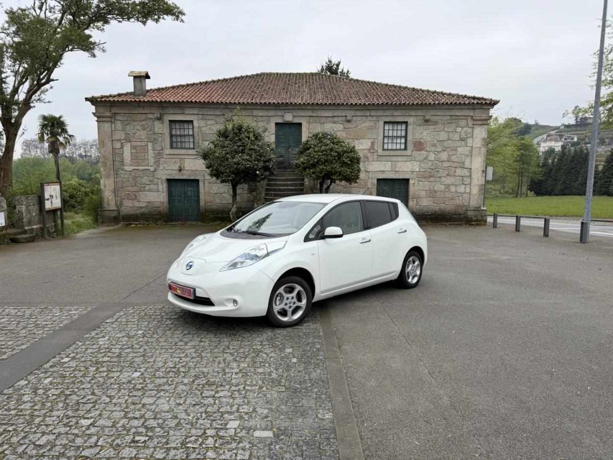 nissan-leaf-2010-eletrico-0cc