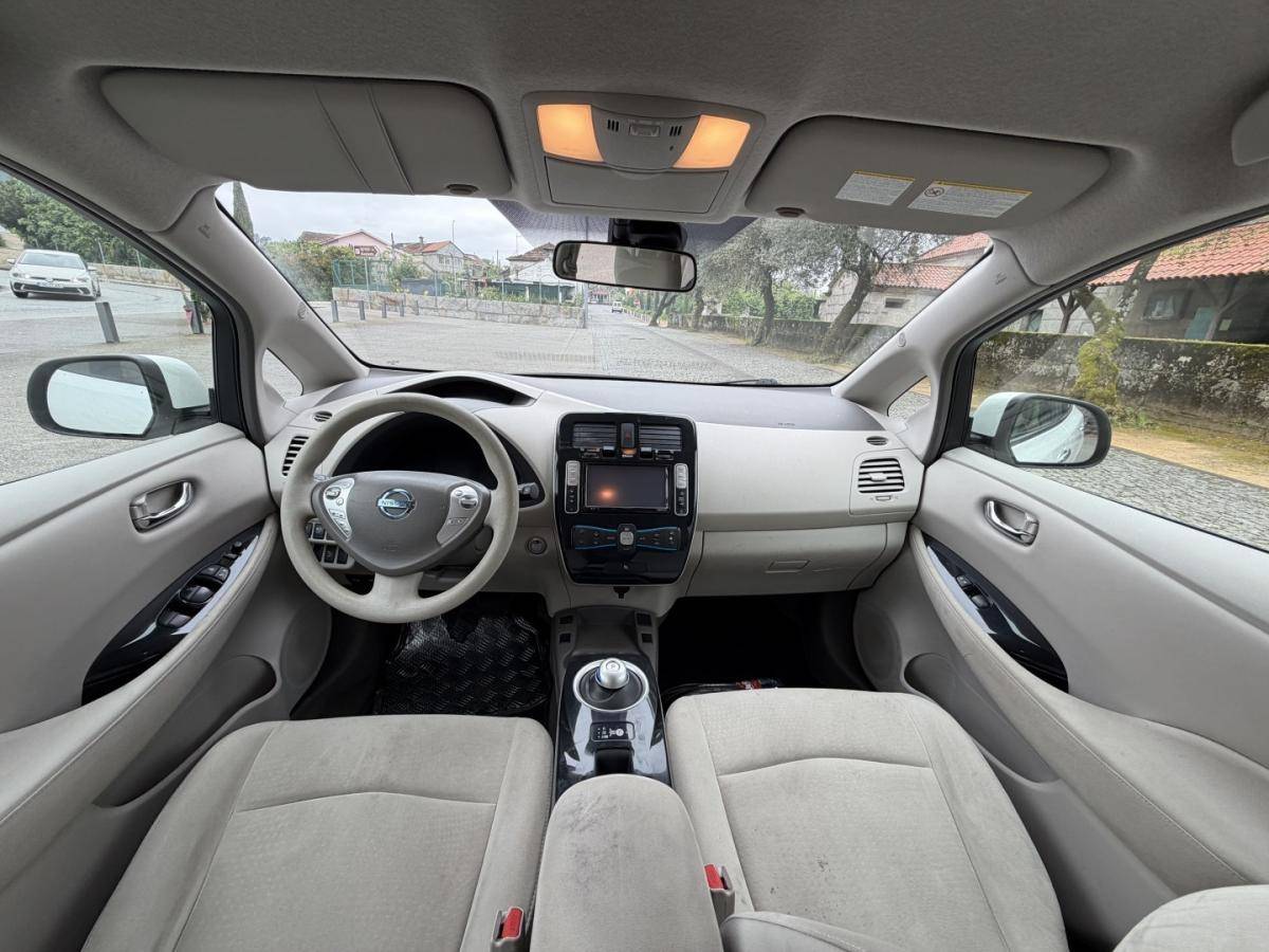 nissan-leaf-2010-eletrico-0cc