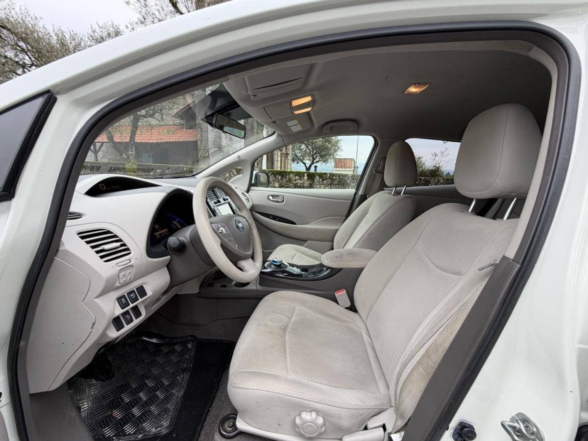 nissan-leaf-2010-eletrico-0cc