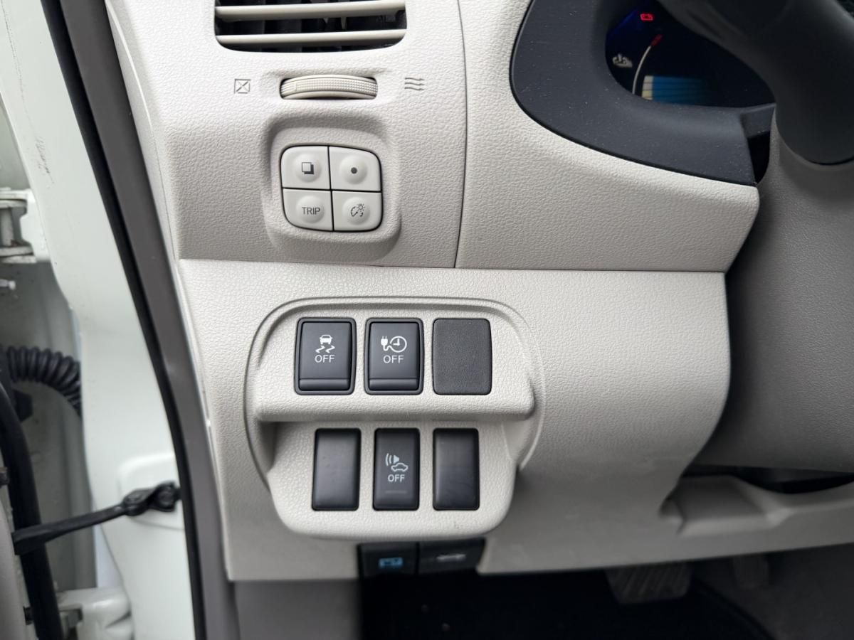 nissan-leaf-2010-eletrico-0cc