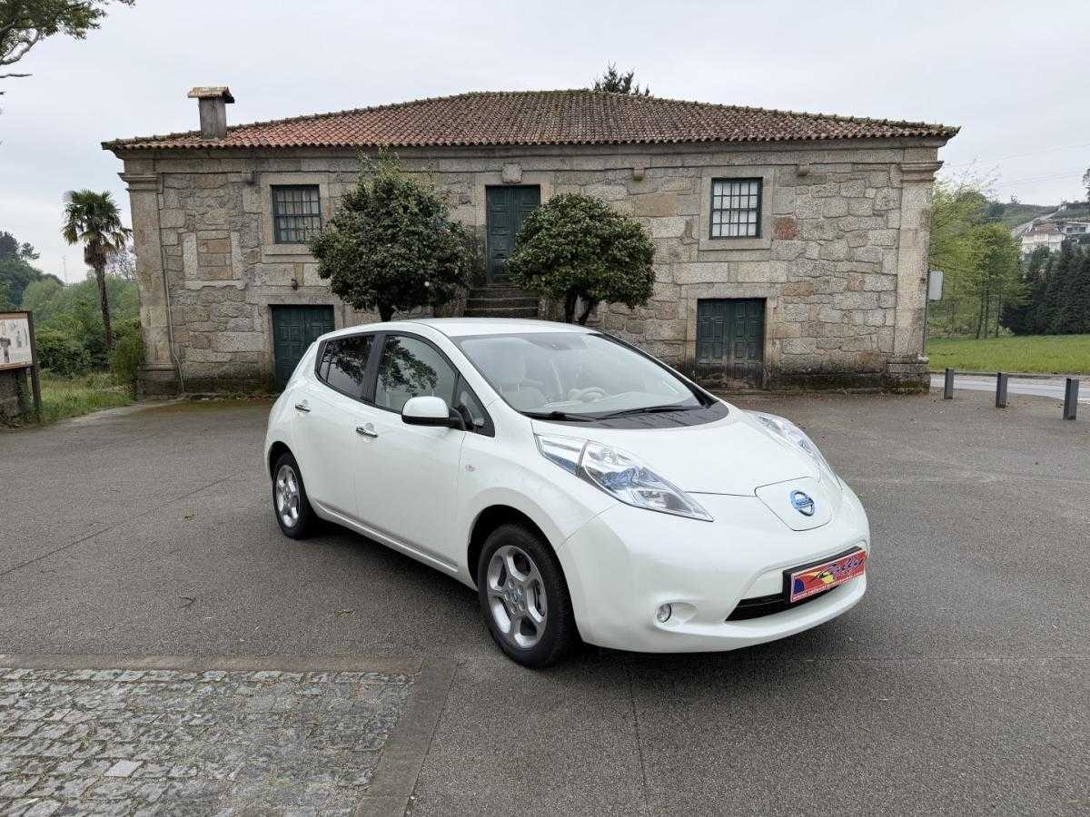 nissan-leaf-2010-eletrico-0cc
