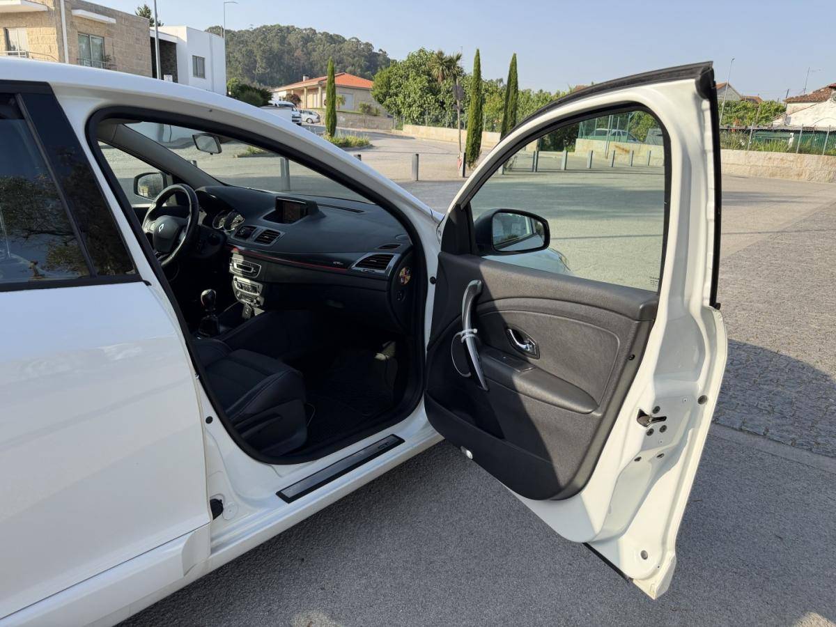 renault-megane-2012-diesel-1461cc