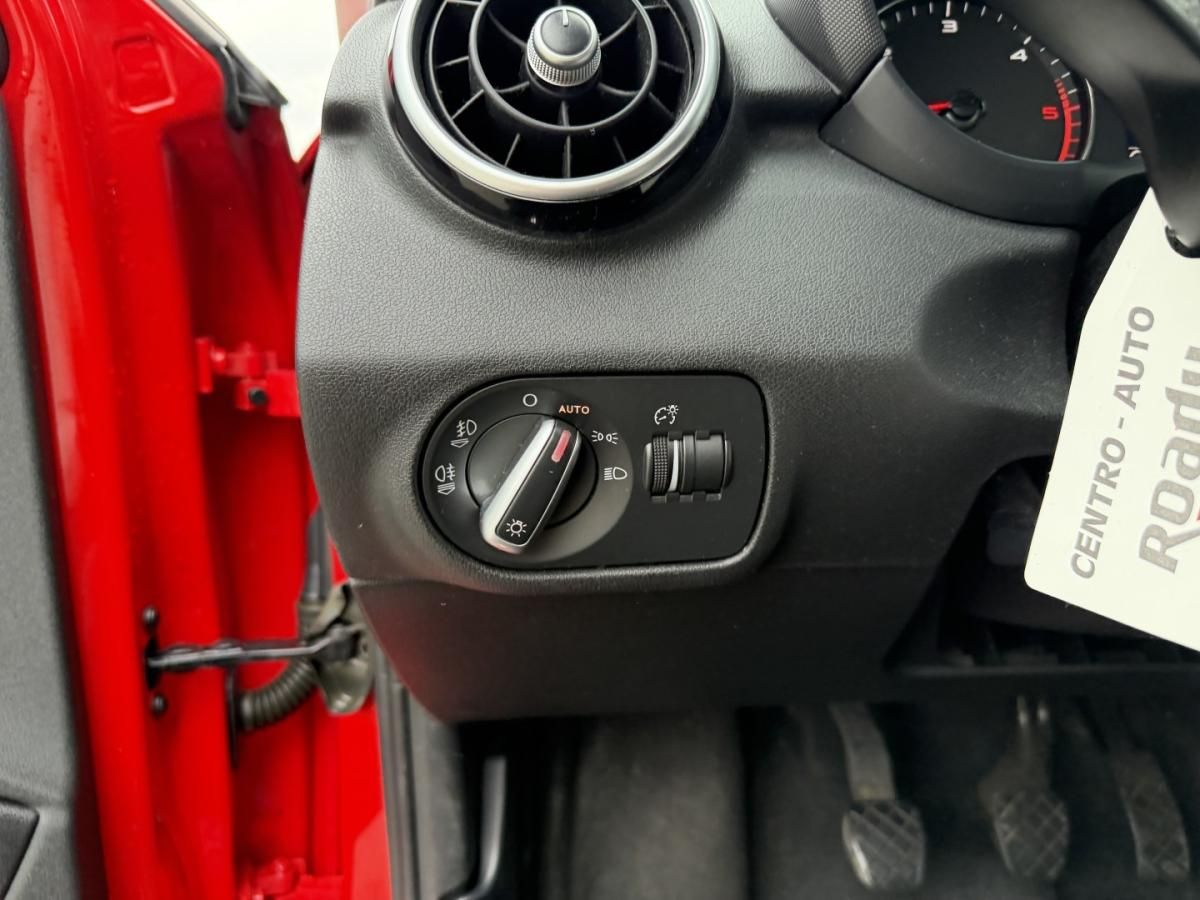 audi-a1-2012-diesel-1598cc