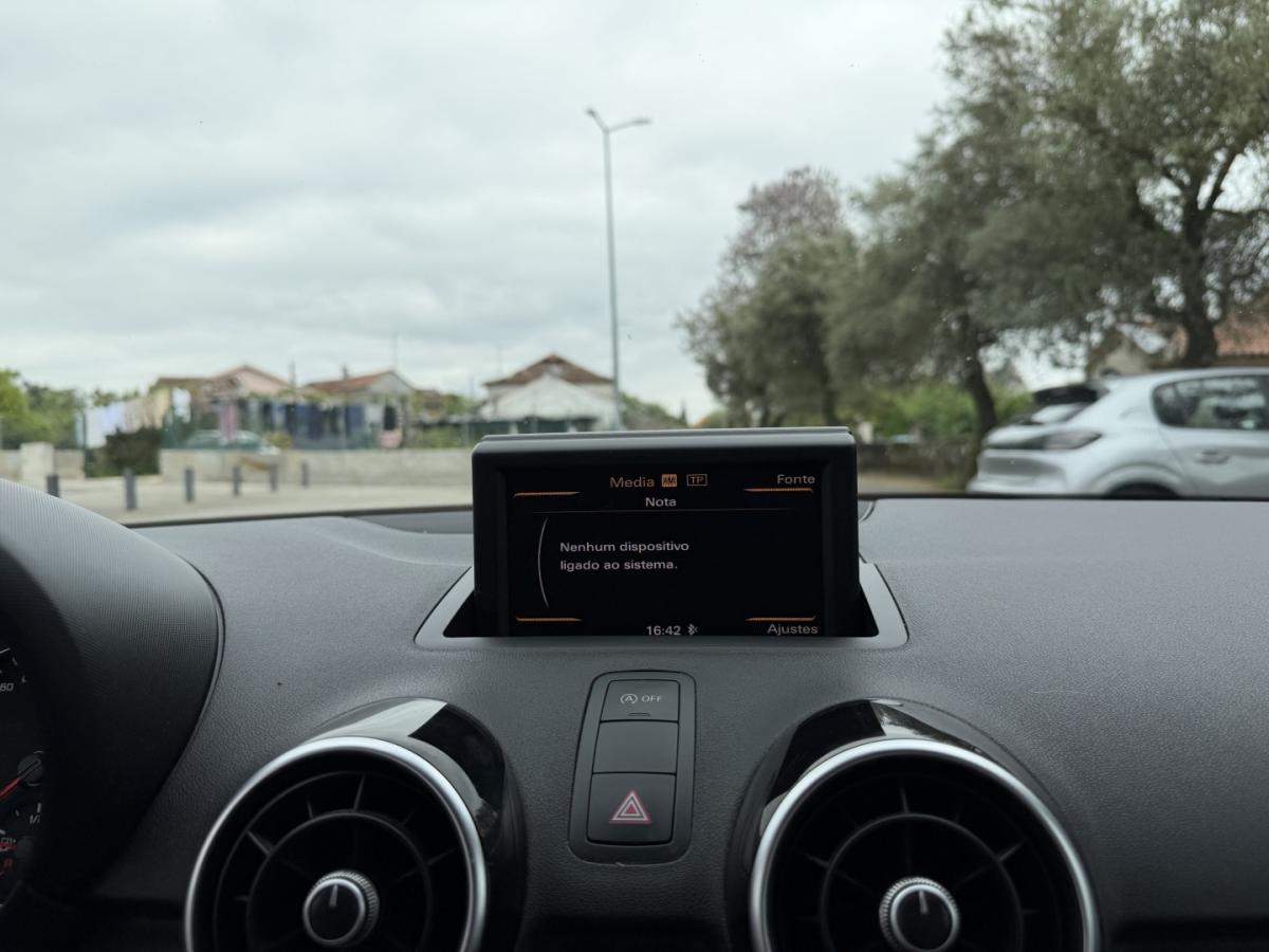 audi-a1-2012-diesel-1598cc