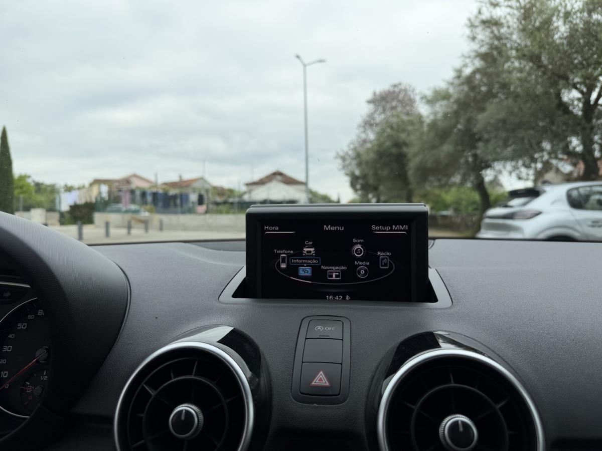 audi-a1-2012-diesel-1598cc
