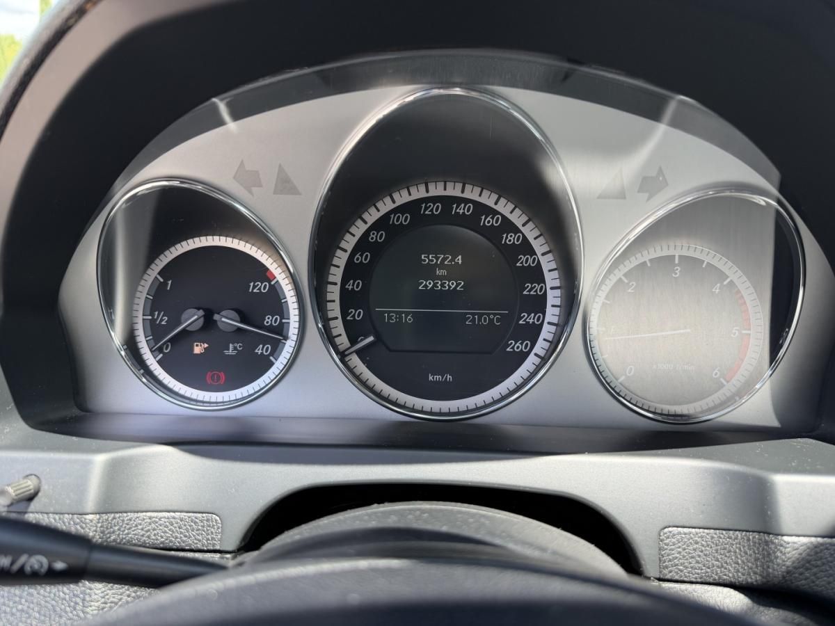 mercedes-benz-classe-c-2010-diesel-2148cc