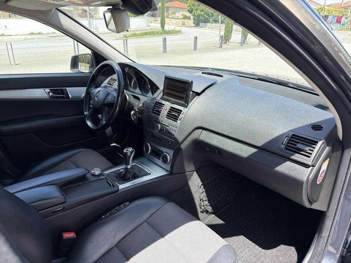 mercedes-benz-classe-c-2010-diesel-2148cc