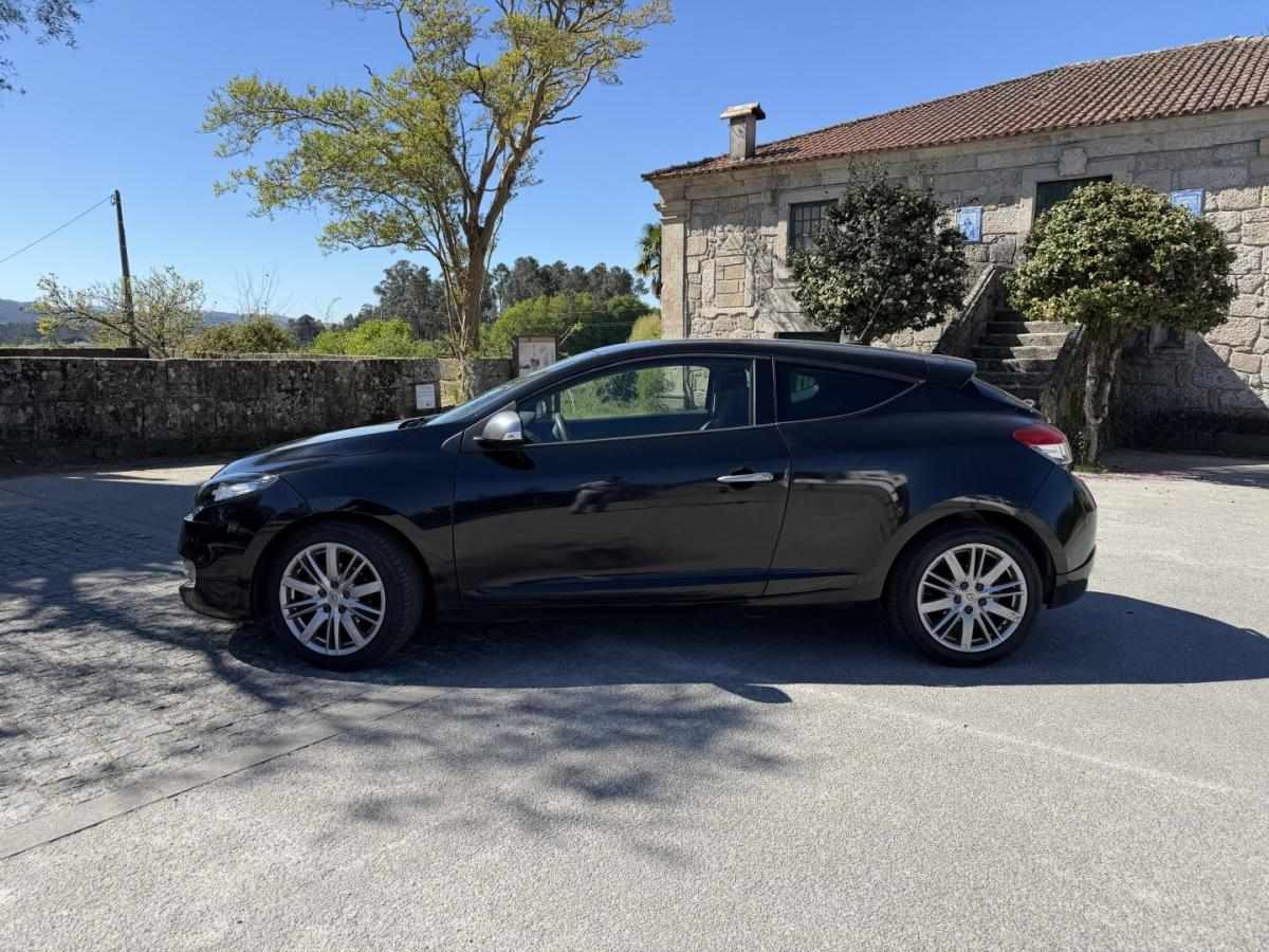 renault-megane-coupe-2013-diesel-1461cc
