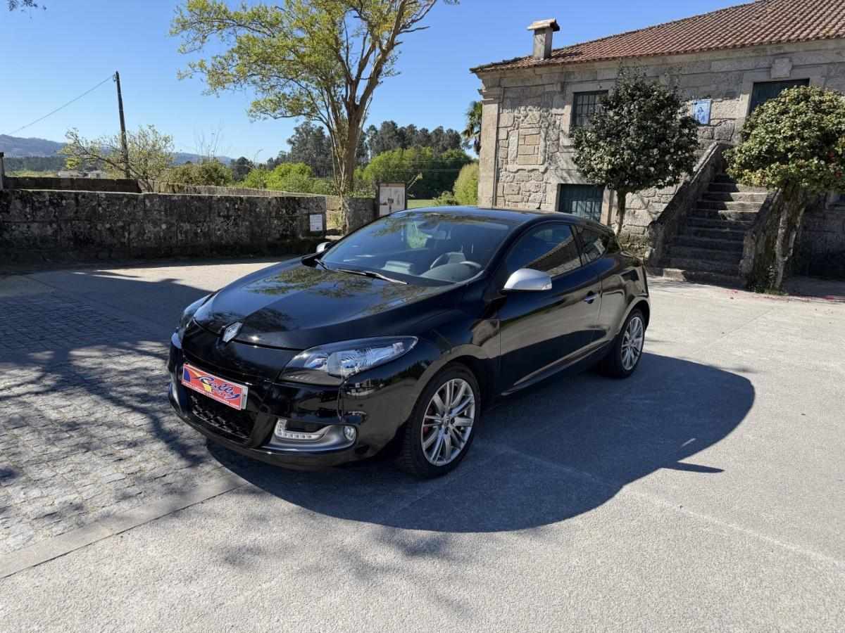 renault-megane-coupe-2013-diesel-1461cc