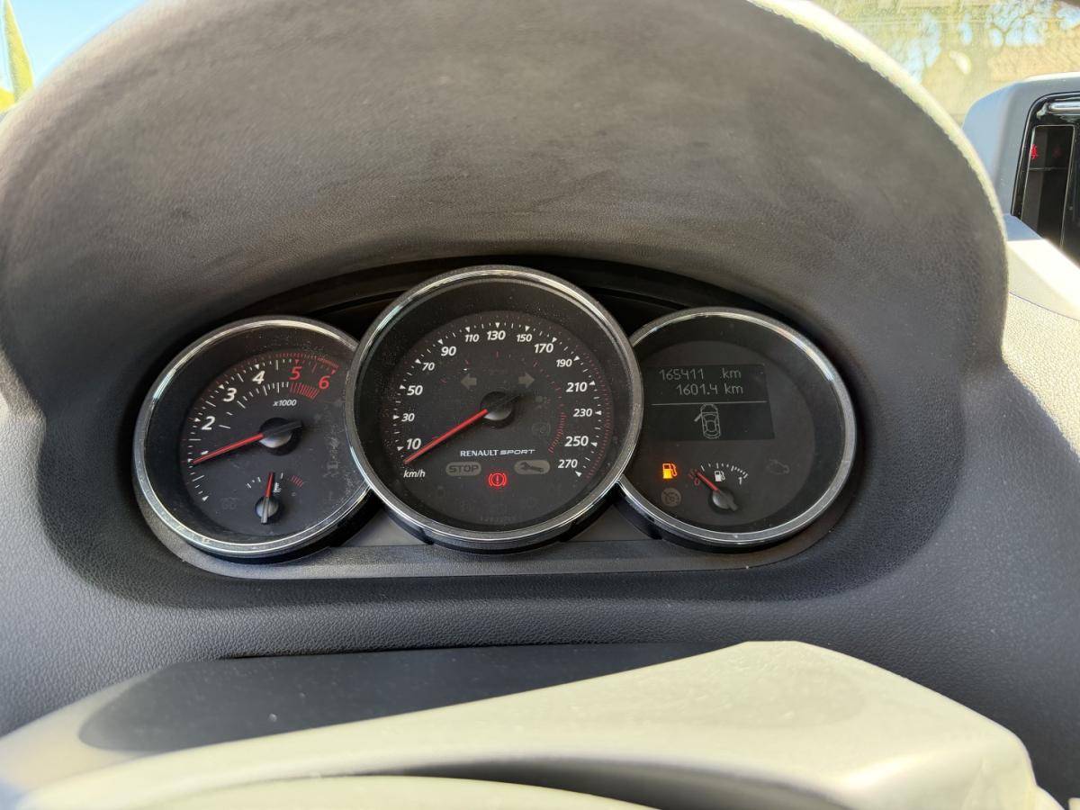 renault-megane-coupe-2013-diesel-1461cc
