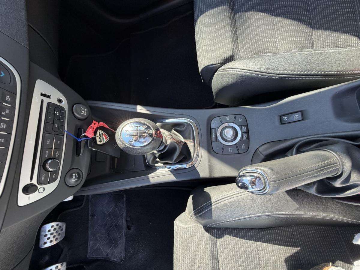 renault-megane-coupe-2013-diesel-1461cc