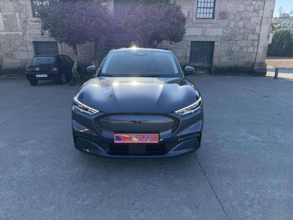 ford-mustang-mach-e-2021-eletrico-0cc