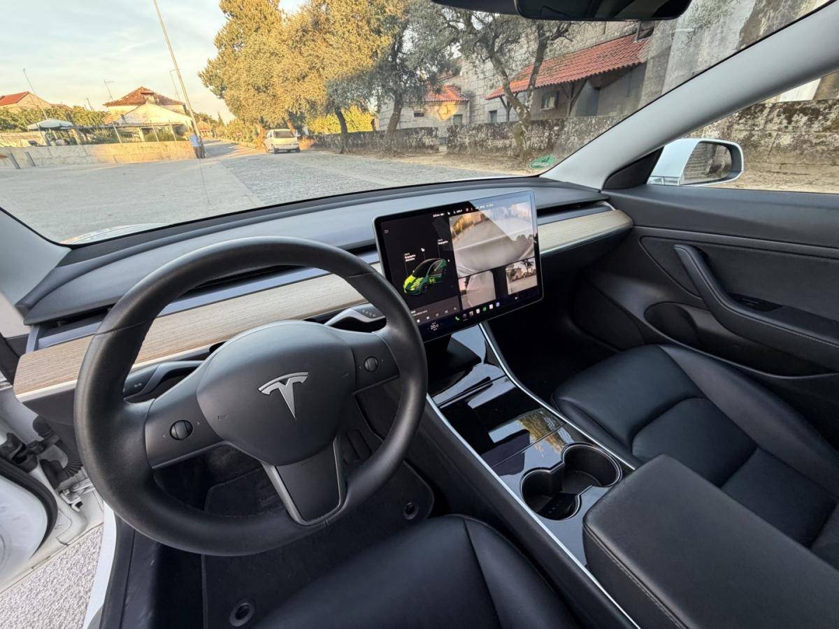 tesla-model-3-2020-eletrico-0cc