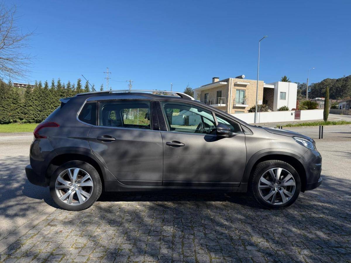 peugeot-2008-2018-gasolina-1199cc