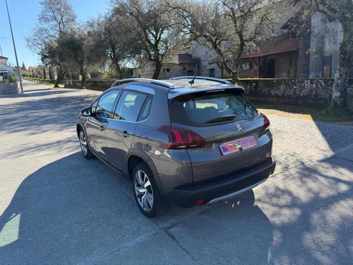 peugeot-2008-2018-gasolina-1199cc