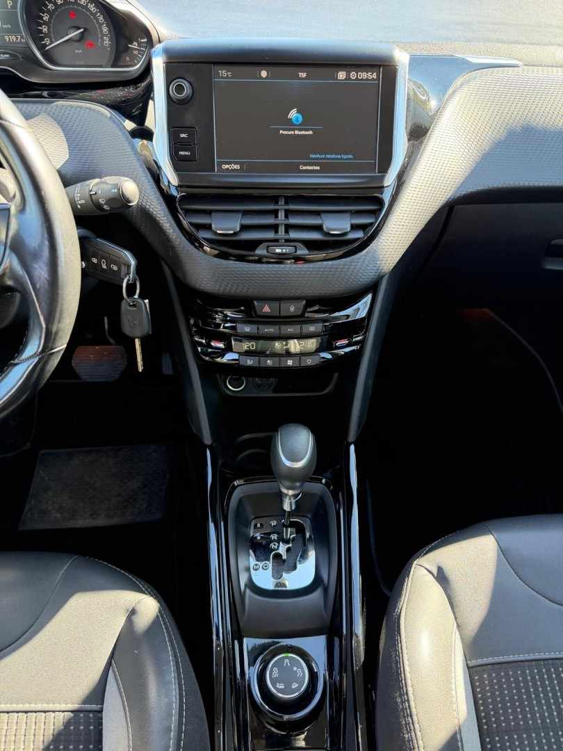 peugeot-2008-2018-gasolina-1199cc