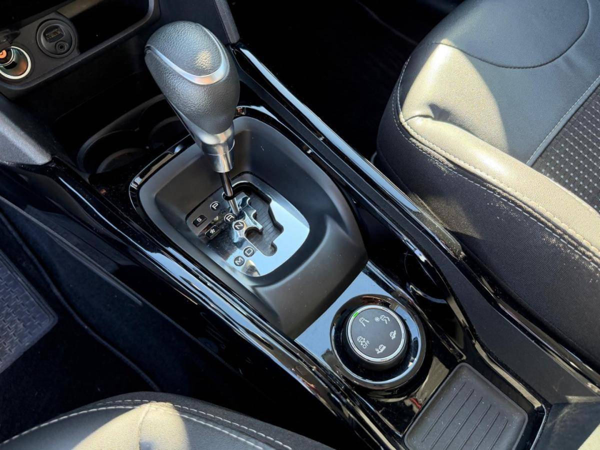 peugeot-2008-2018-gasolina-1199cc