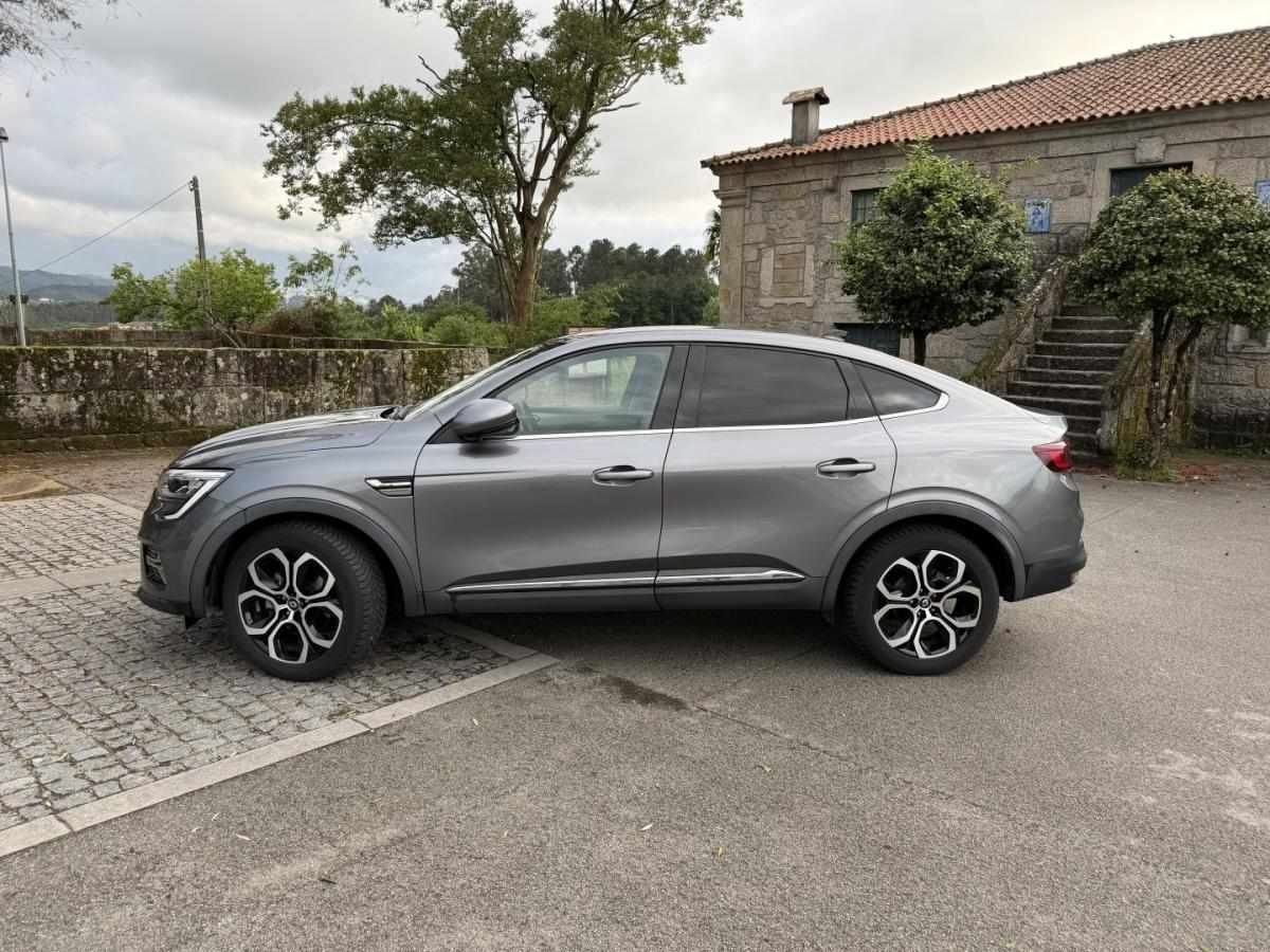 renault-arkana-2022-hibrido-1598cc