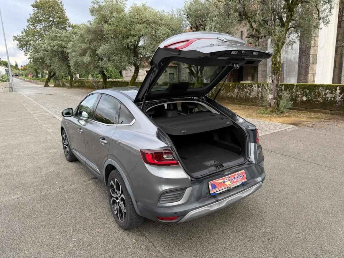 renault-arkana-2022-hibrido-1598cc