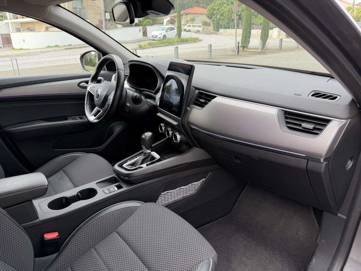 renault-arkana-2022-hibrido-1598cc
