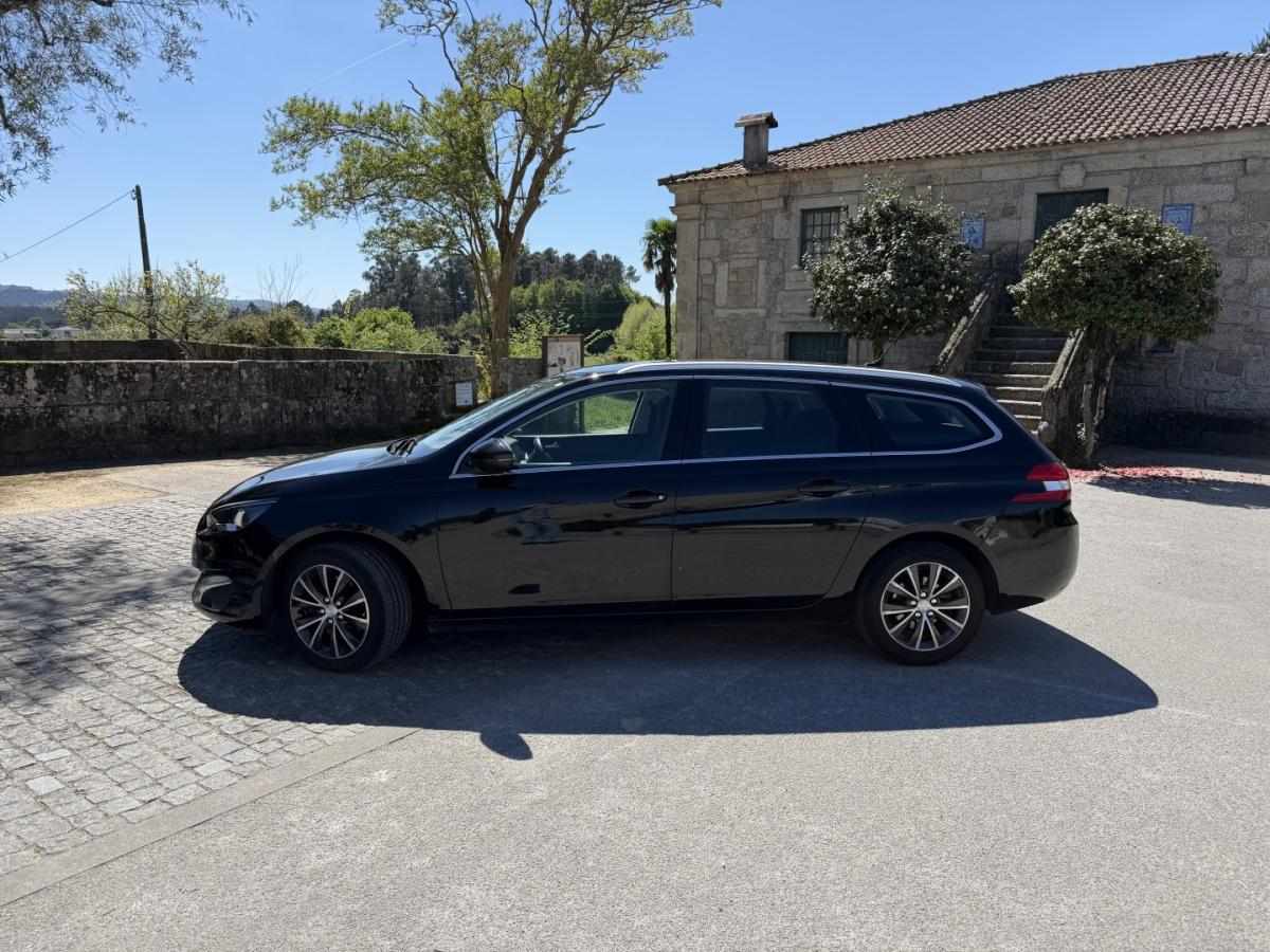 peugeot-308-sw-2015-diesel-1997cc