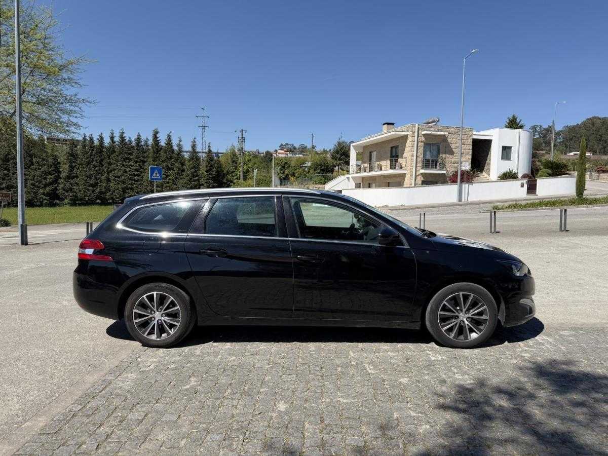 peugeot-308-sw-2015-diesel-1997cc