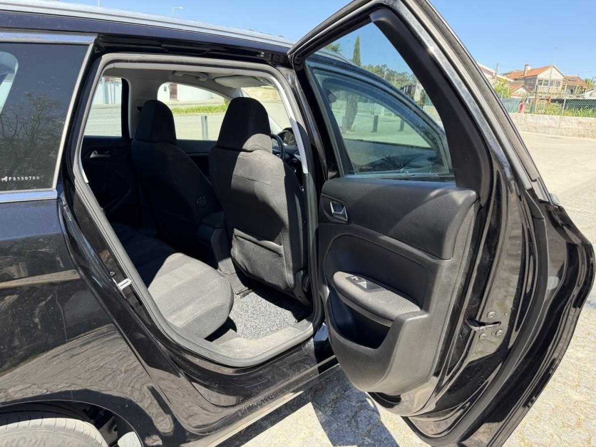 peugeot-308-sw-2015-diesel-1997cc