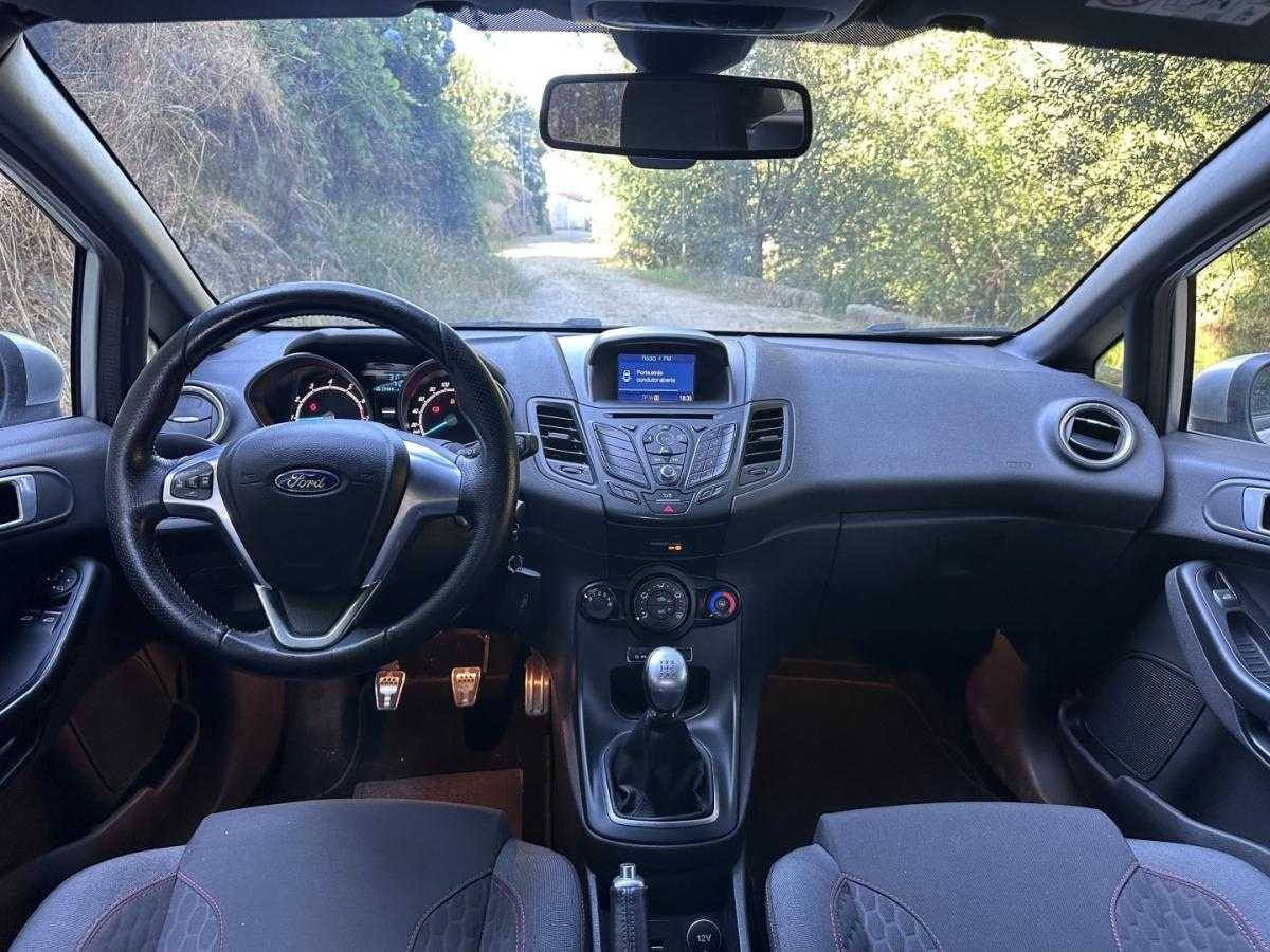 ford-fiesta-2017-gasolina-999cc