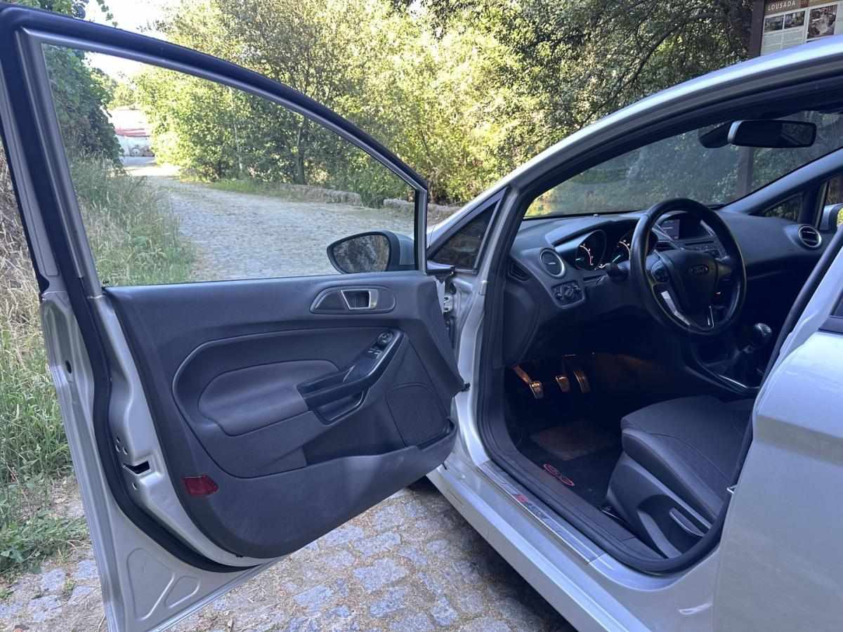 ford-fiesta-2017-gasolina-999cc
