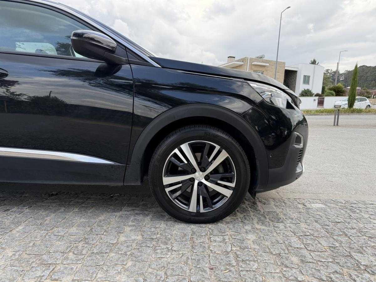 peugeot-3008-2018-diesel-1560cc