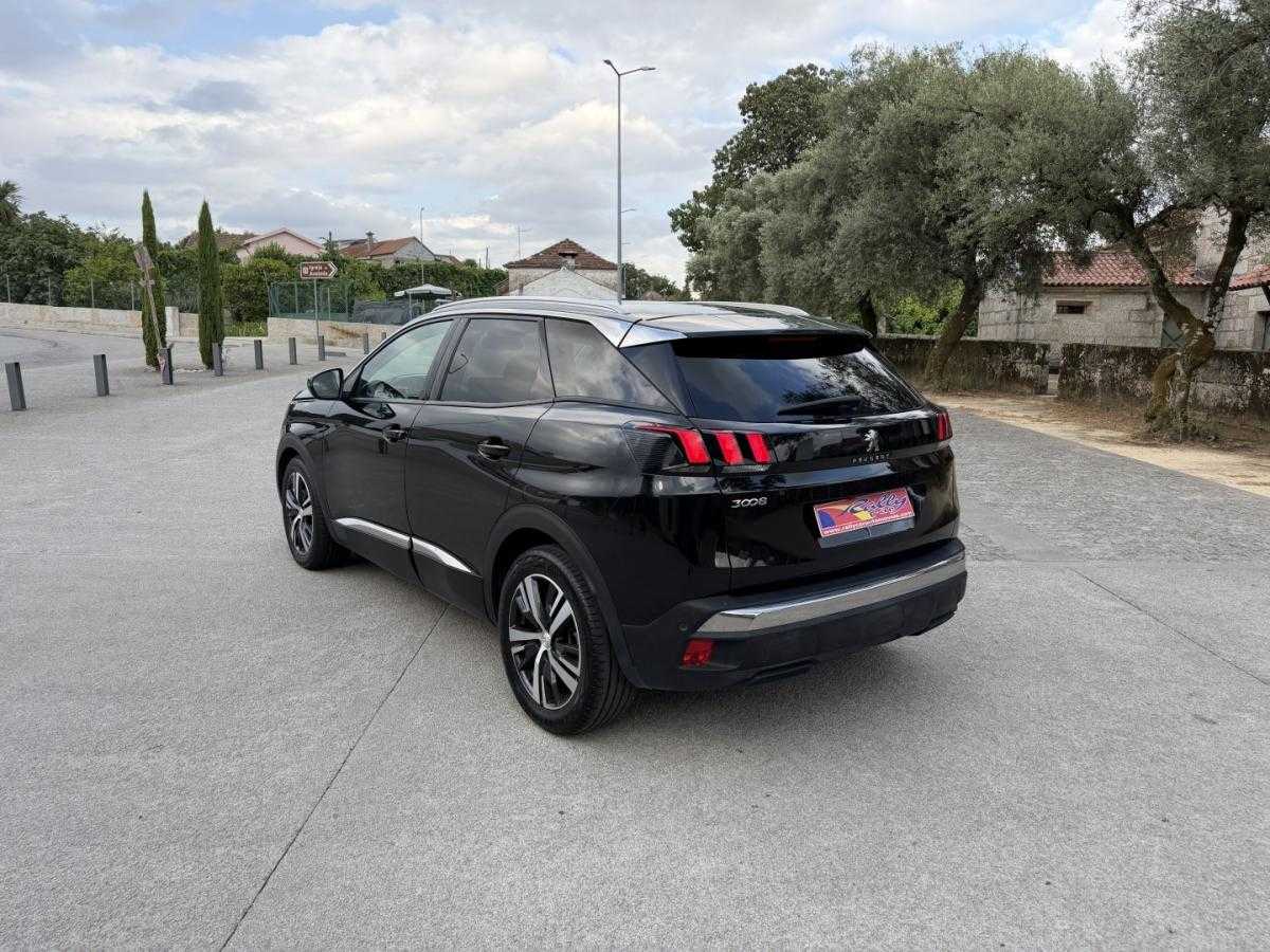 peugeot-3008-2018-diesel-1560cc