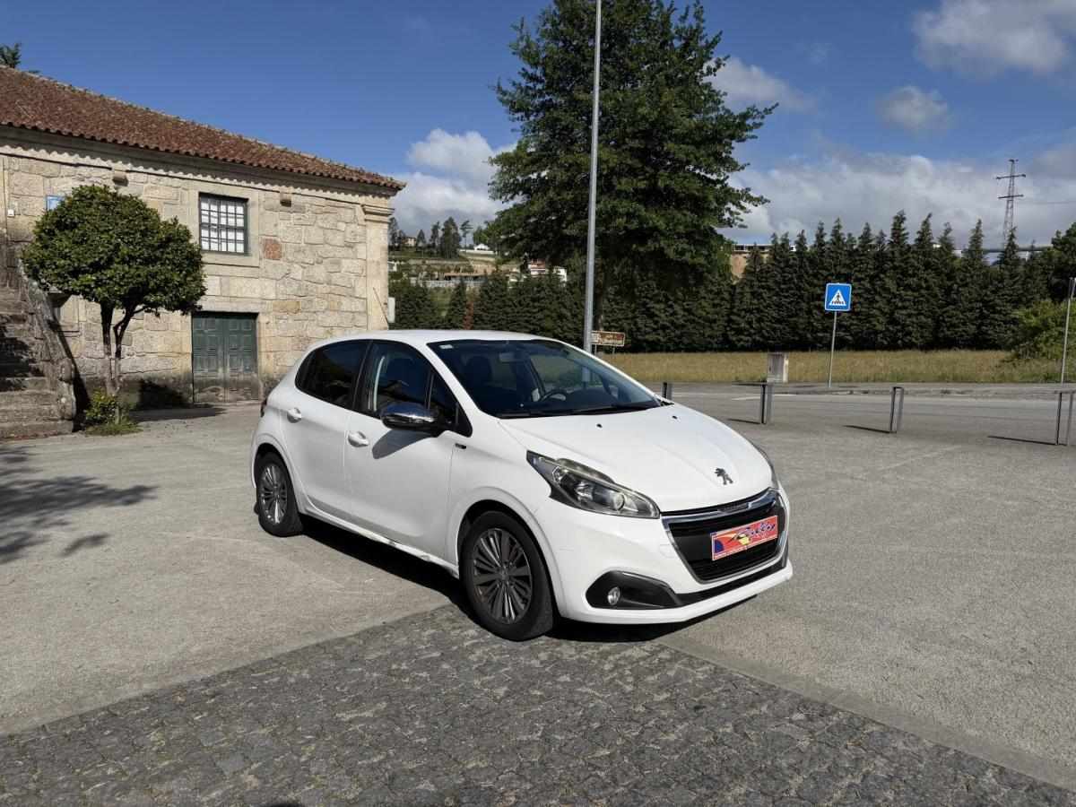peugeot-208-2017-diesel-1560cc