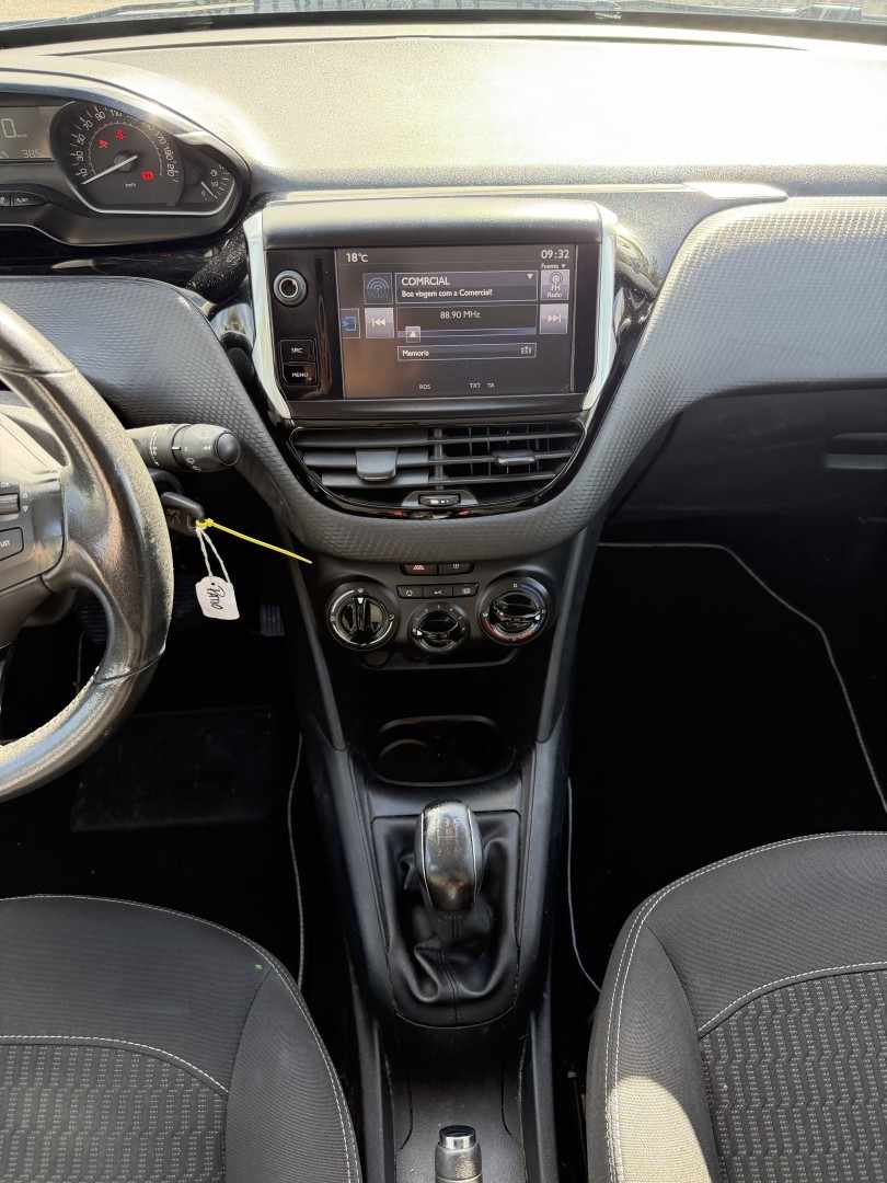peugeot-208-2017-diesel-1560cc