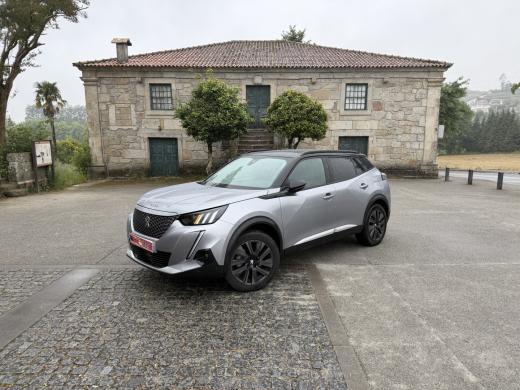 peugeot-e-2008-2021-eletrico-0cc