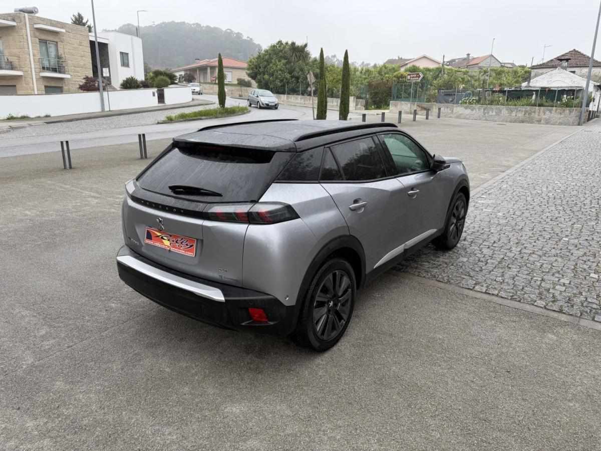 peugeot-e-2008-2021-eletrico-0cc