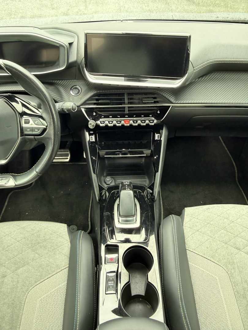 peugeot-e-2008-2021-eletrico-0cc