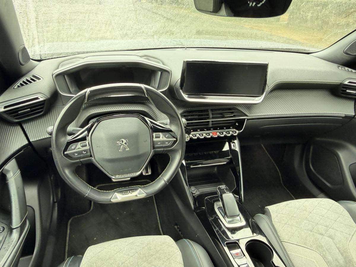 peugeot-e-2008-2021-eletrico-0cc