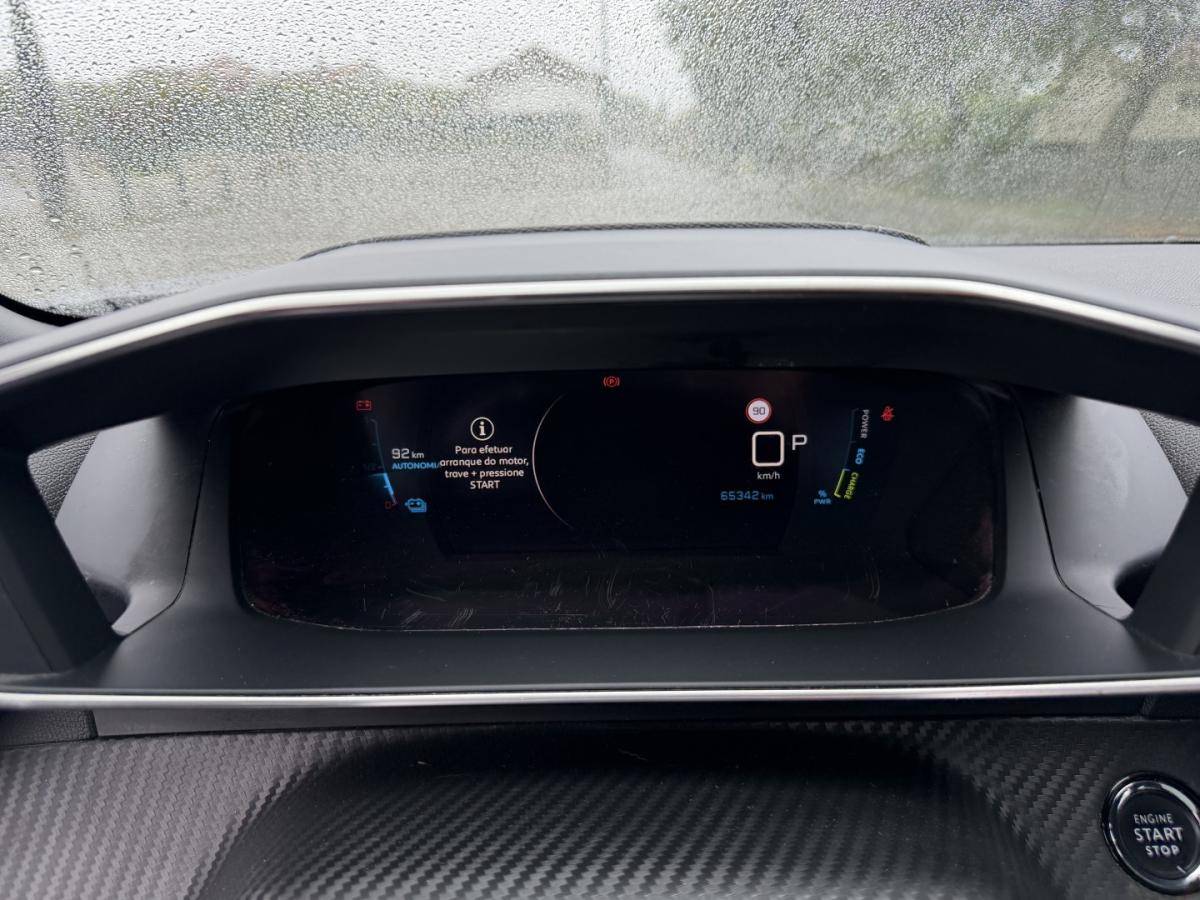peugeot-e-2008-2021-eletrico-0cc