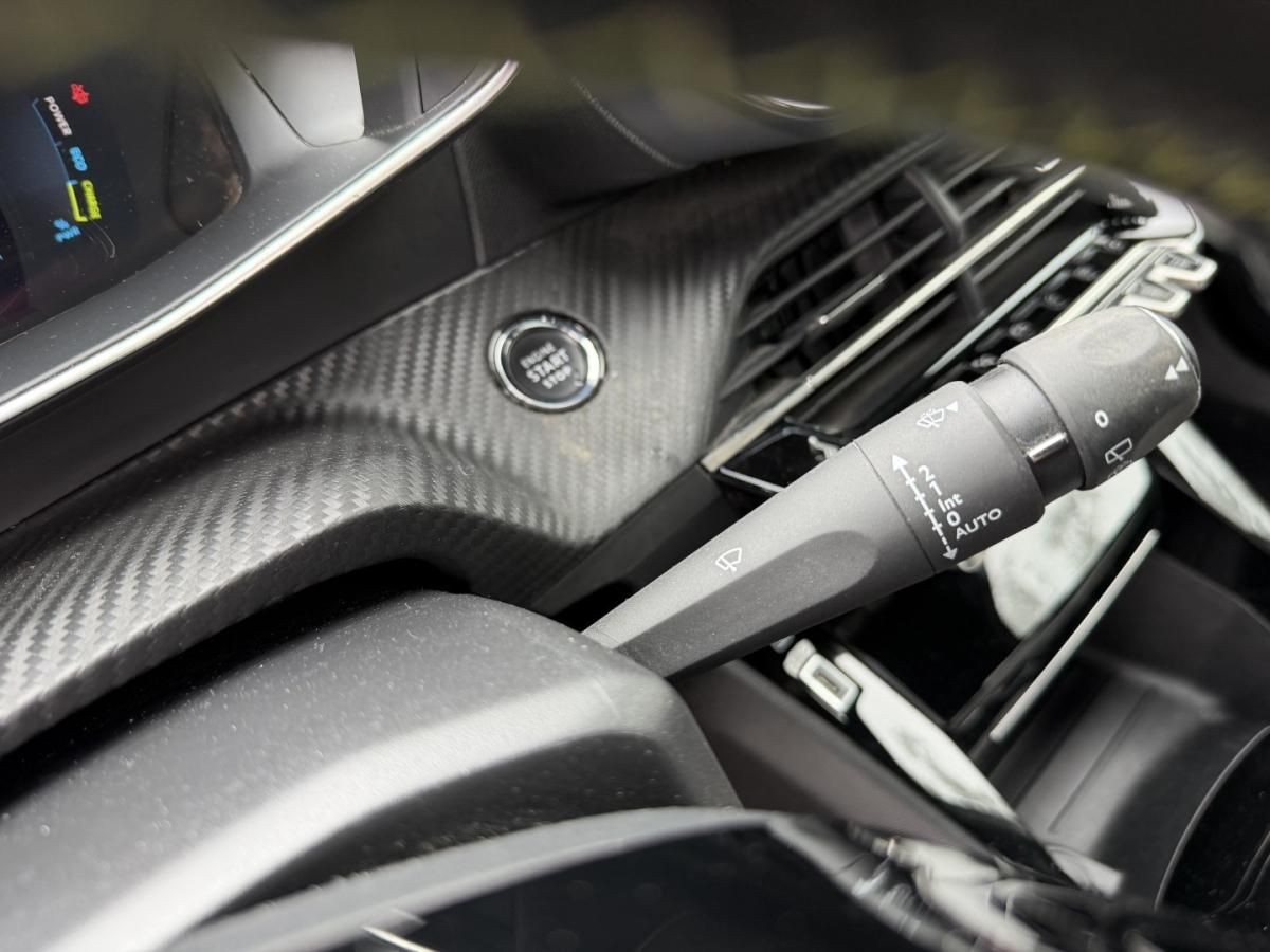 peugeot-e-2008-2021-eletrico-0cc