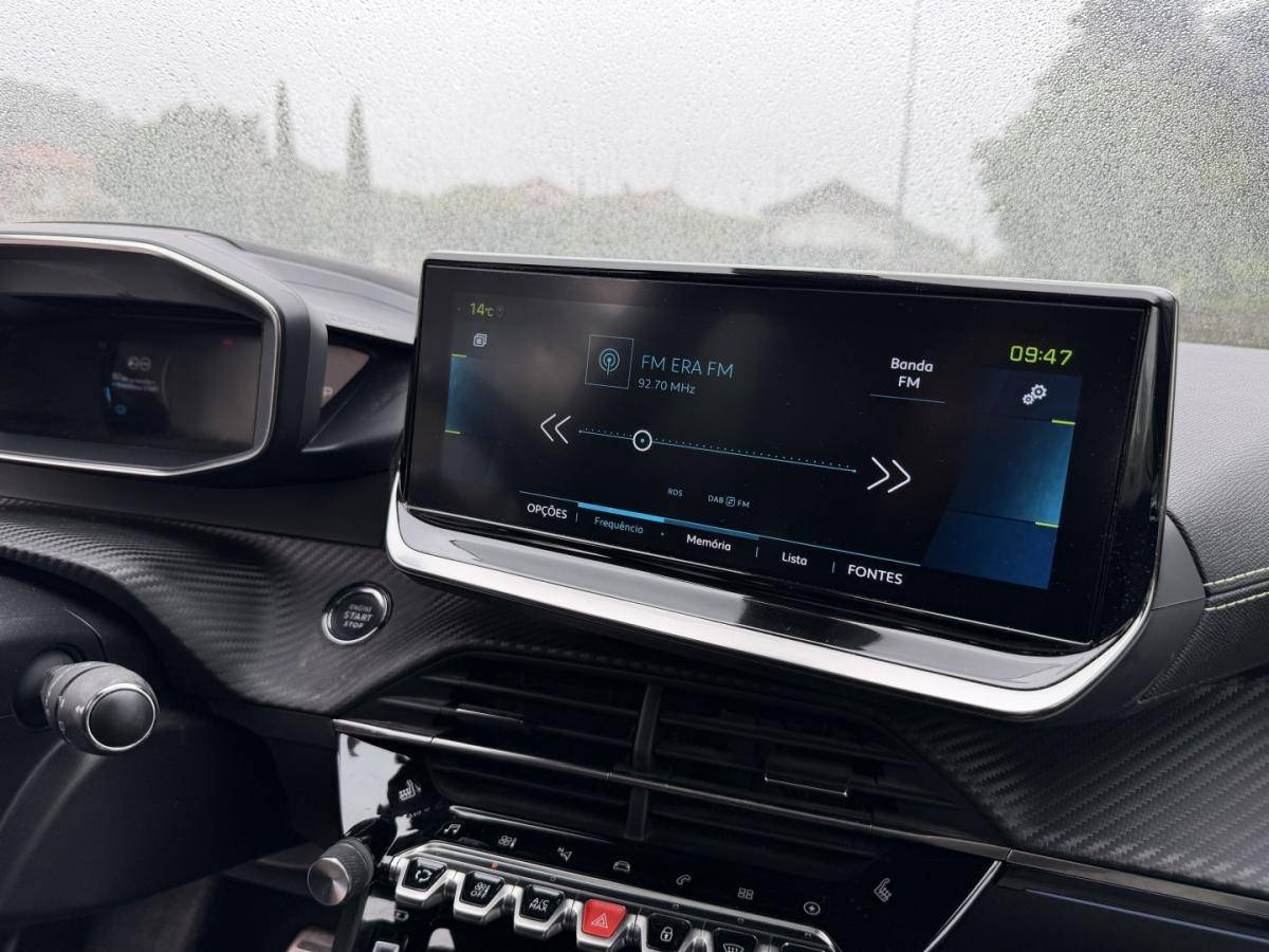 peugeot-e-2008-2021-eletrico-0cc